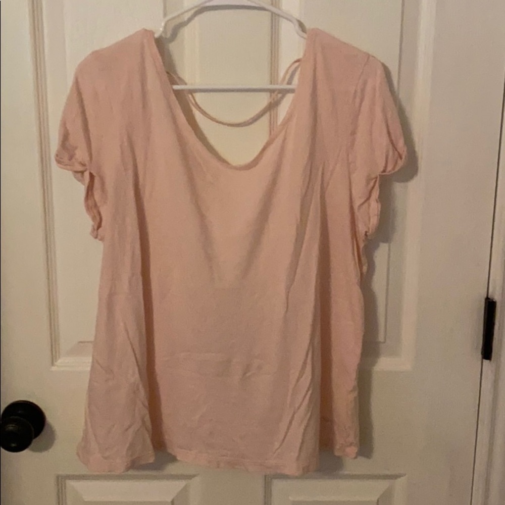 Victoria secret PINK t shirt with open back. M/L
